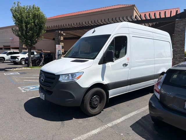 2025 Mercedes-Benz Sprinter 2500 Cargo 144 WB