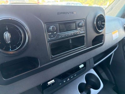 2025 Mercedes-Benz Sprinter 2500 Cargo 144 WB