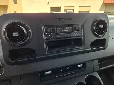 2025 Mercedes-Benz Sprinter 2500 Cargo 144 WB