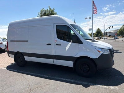 2025 Mercedes-Benz Sprinter 2500 Cargo 144 WB