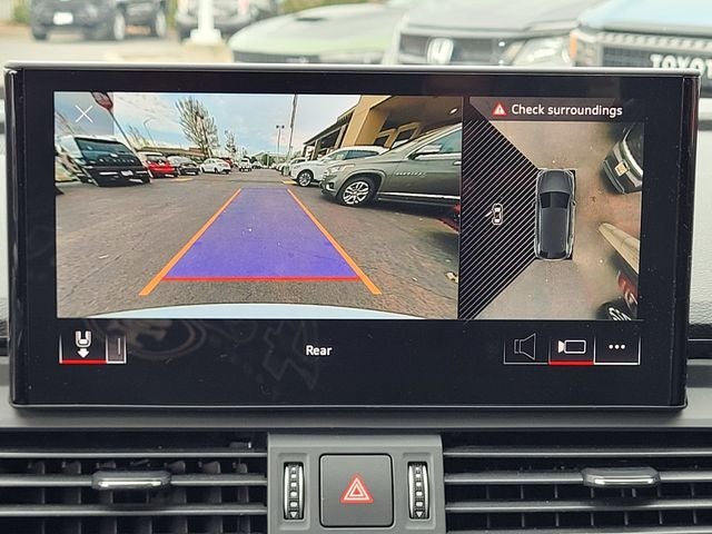 2023 Audi Q5 45 S line Premium quattro