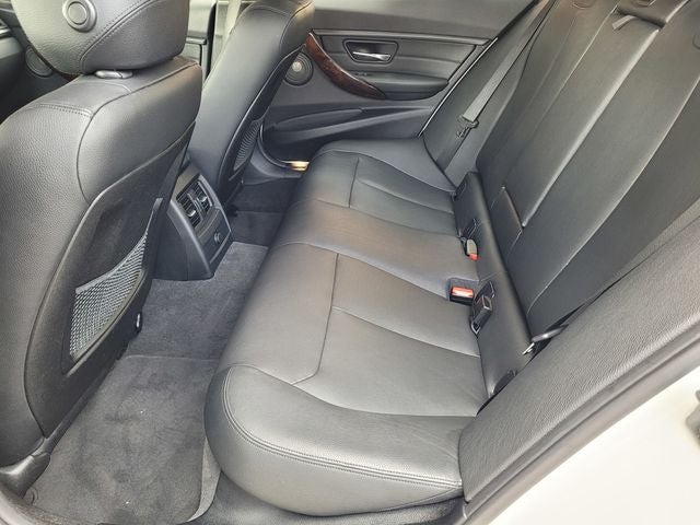 2015 BMW 3 Series 328i