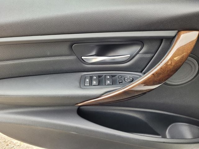 2015 BMW 3 Series 328i