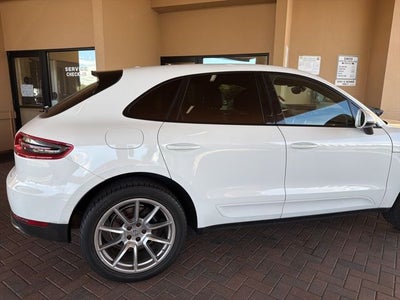 2018 Porsche Macan Base
