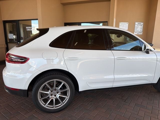2018 Porsche Macan Base