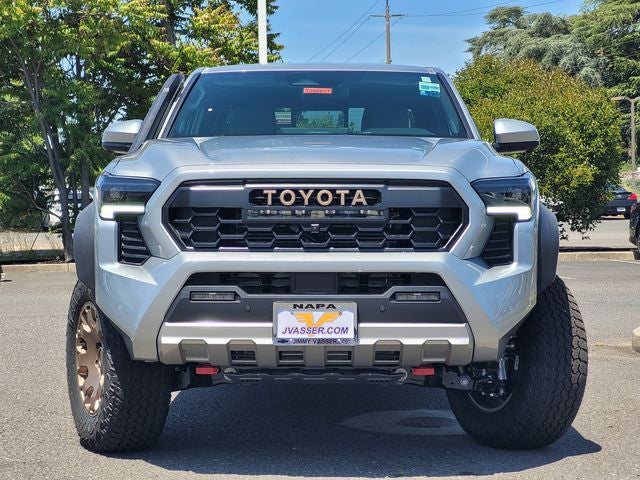 2026 Toyota Tacoma i-FORCE MAX Tacoma Trailhunter