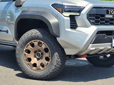 2026 Toyota Tacoma i-FORCE MAX Tacoma Trailhunter