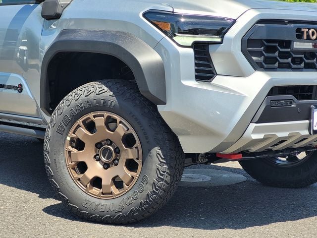 2026 Toyota Tacoma i-FORCE MAX Tacoma Trailhunter