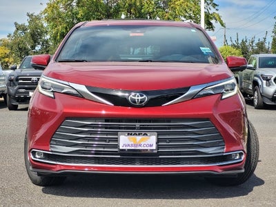 2026 Toyota Sienna Platinum