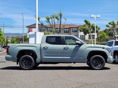 2026 Toyota Tundra i-FORCE MAX Tundra Platinum