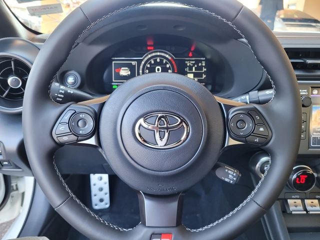 2026 Toyota GR86 Premium MT