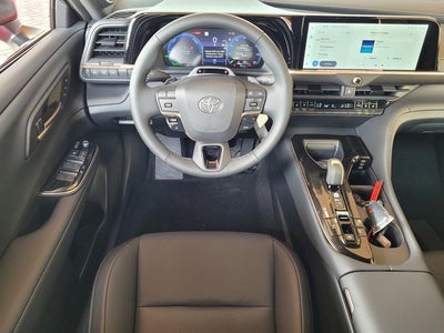 2026 Toyota Toyota Crown Signia Limited