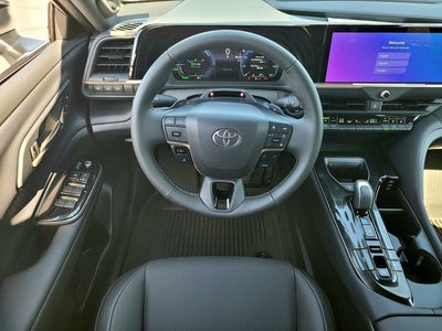 2026 Toyota Toyota Crown Signia Limited