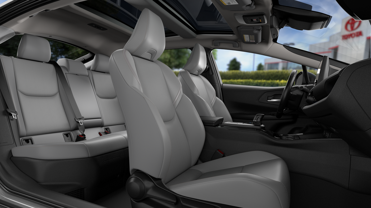 2027 Toyota Prius XLE