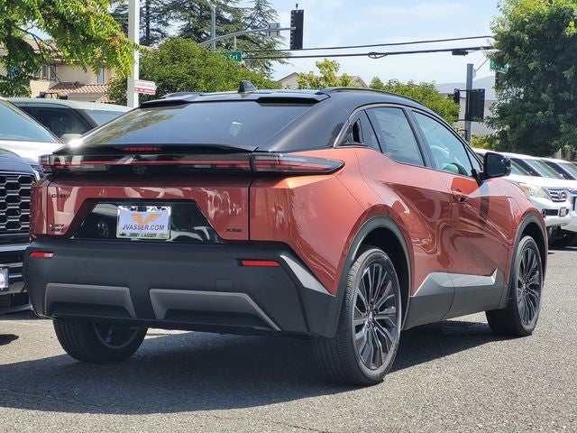 2026 Toyota C-HR XSE