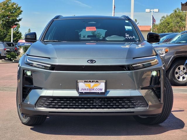 2026 Toyota C-HR XSE