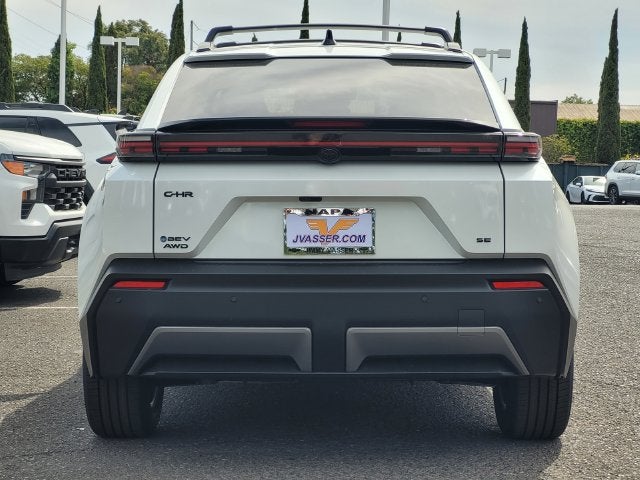 2027 Toyota C-HR SE