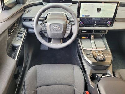 2027 Toyota C-HR SE