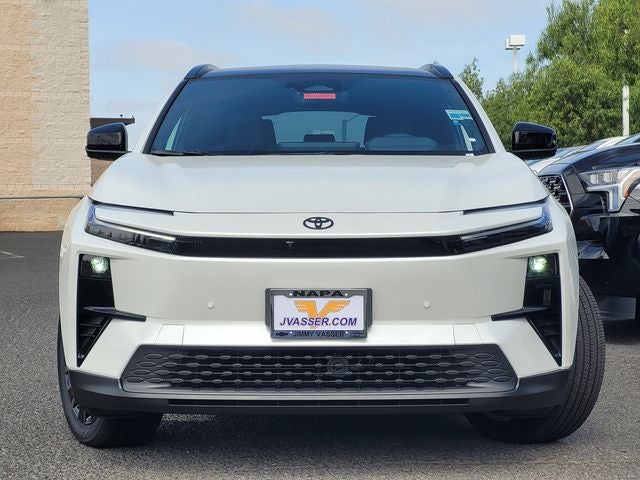 2026 Toyota C-HR XSE